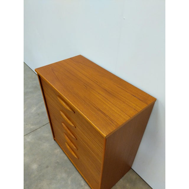 1960s Vintage Mid Century Modern Teak Dresser For Sale - Image 5 of 6