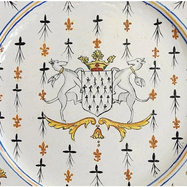 French 18th Century French Nevers Faience Plate For Sale - Image 3 of 9