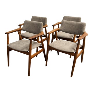 Set of 4 Danish Teak Dining Chairs Svend Aage Eriksen for Glostrup Model Gm11, 1960s For Sale