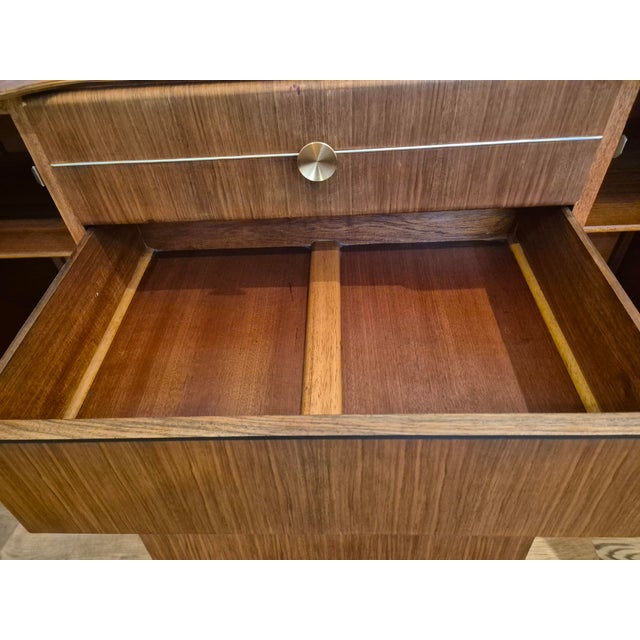 Mid-Century Walnut Beehive Sideboard from Beautility, 1960s For Sale - Image 15 of 18
