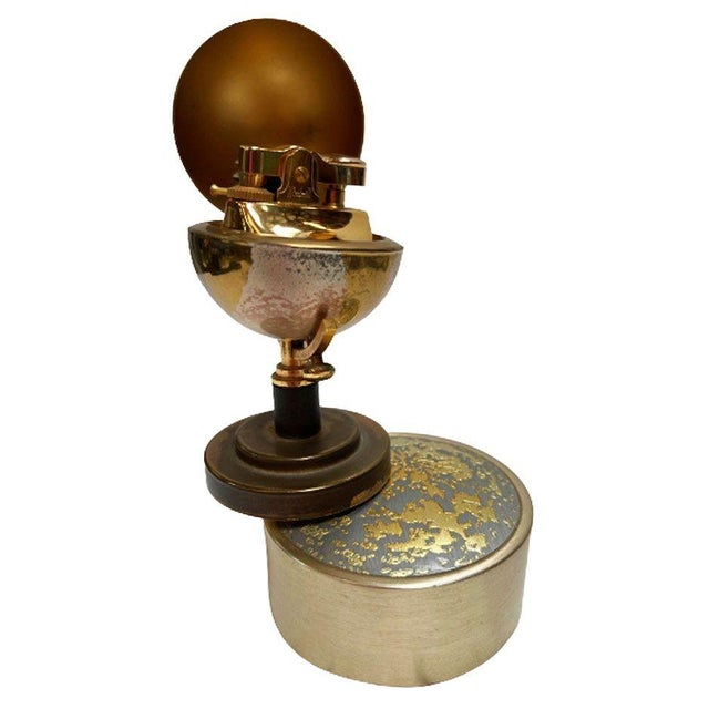 1960s Mid-Century Brass Spinning Music Box Globe Desktop Table Lighter by Windmill For Sale - Image 4 of 9