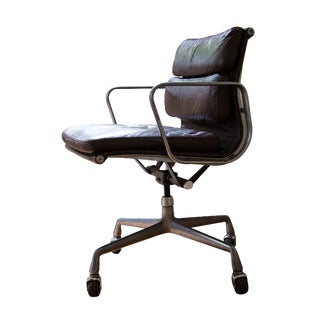 Eames Original Soft Pad Office Chair For Sale