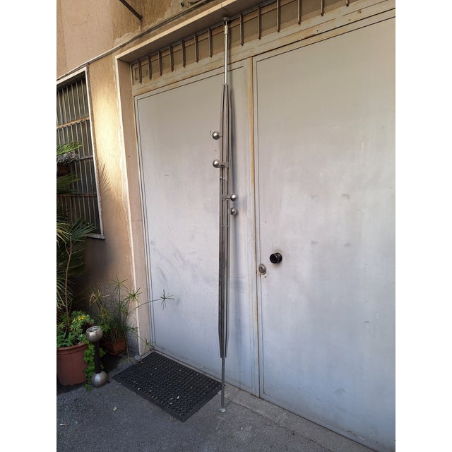 Floor-to-Ceiling Coat Stand in Chromed Brass with Adjustable Knobs from Fedele Papagni, 1990s For Sale - Image 12 of 14