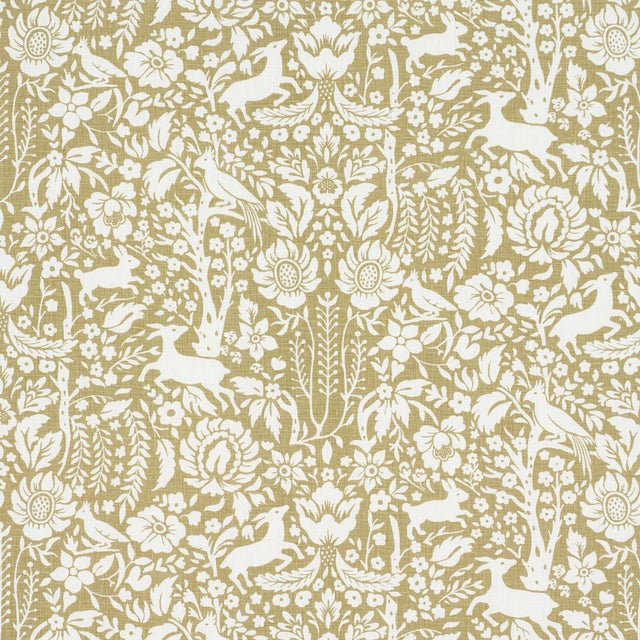 SAMPLE - Schumacher Deerfield Fabric In Moss For Sale