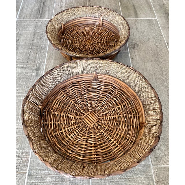 1980s Circa 1980 Set of Two Nested Rattan Rope & Banana Leaf Tray Baskets For Sale - Image 5 of 12