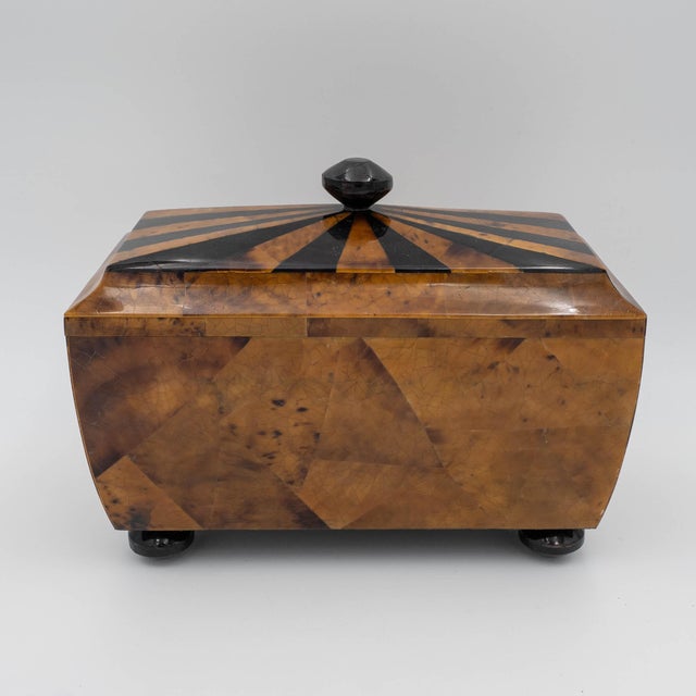 1980s Tiger Pen Shell Desk Box With Sunburst Inlay For Sale In New York - Image 6 of 9