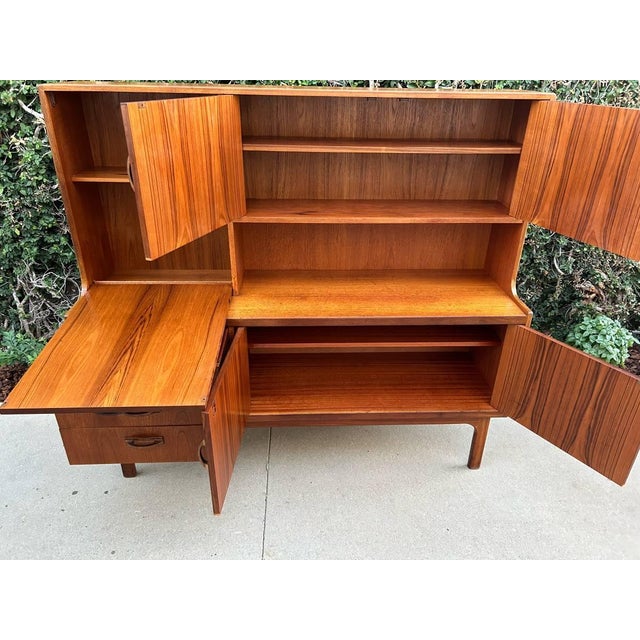 1960s 1960s Mid Century Teak Sideboard/Buffet Liquor Bar/Hutch G-Plan For Sale - Image 5 of 13
