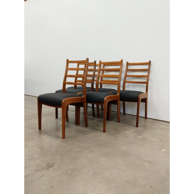 Set of 6 Vintage Mid Century Modern Dining Chairs by G Plan For Sale In New York - Image 6 of 9