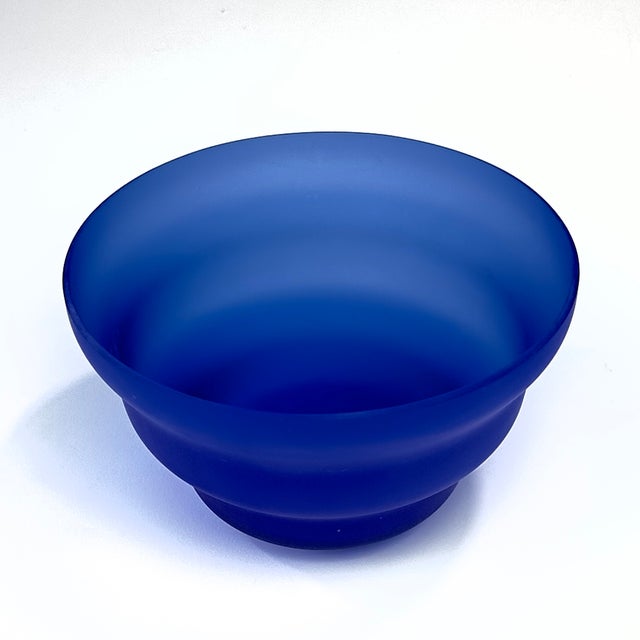 High '80s Frosted Blue & Green Ripply Glass Vase Curation - Group of 5 For Sale - Image 11 of 13