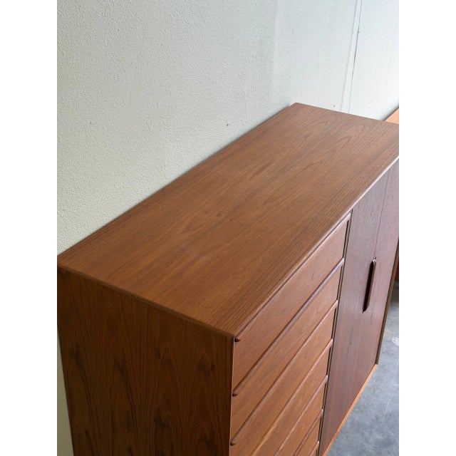 1960s Scandinavian Teak Highboy - Mid-Century Modern Gentleman’s Chest by Westnofa, Norway, 1960s For Sale - Image 5 of 12