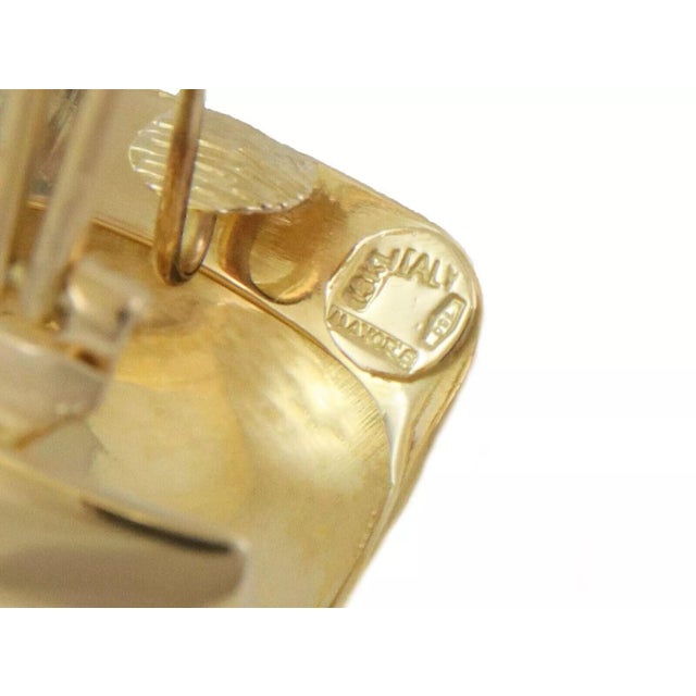 Metal 26692 - Mayor's Jeweler 18k Yellow Gold 20mm Wide Huggie Earrings, 2 Pieces For Sale - Image 7 of 7