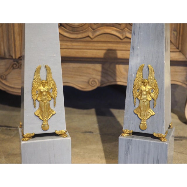 French Pair of French Empire Style Blue Turquin Marble Obelisks, Early 1900s For Sale - Image 3 of 18