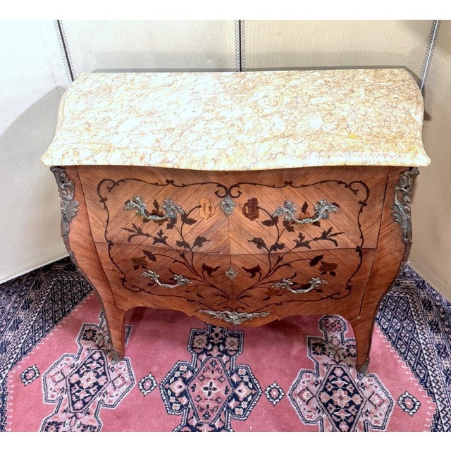 Louis XvV Style Curved Lady's Commode in Marquetry, 1920s For Sale - Image 4 of 6