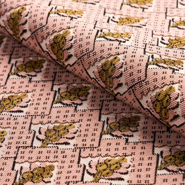 Schumacher Sample - Schumacher Blair Silk Epingle Fabric in Wythe Rose For Sale - Image 4 of 4