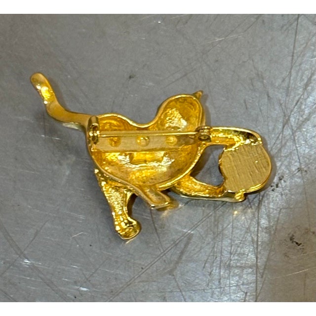 Mid-Century Modern Gold Tone Enamel Cat Brooch For Sale - Image 3 of 3