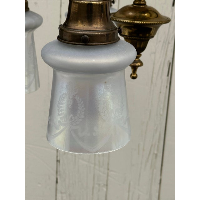 1920s Vintage Five Arm Brass Pendant With Vintage Etched Iridescent Shades For Sale - Image 5 of 8