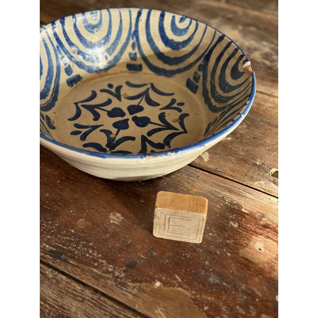 Spanish Antique Spanish Fajaluaza Bowls - Medium For Sale - Image 3 of 3