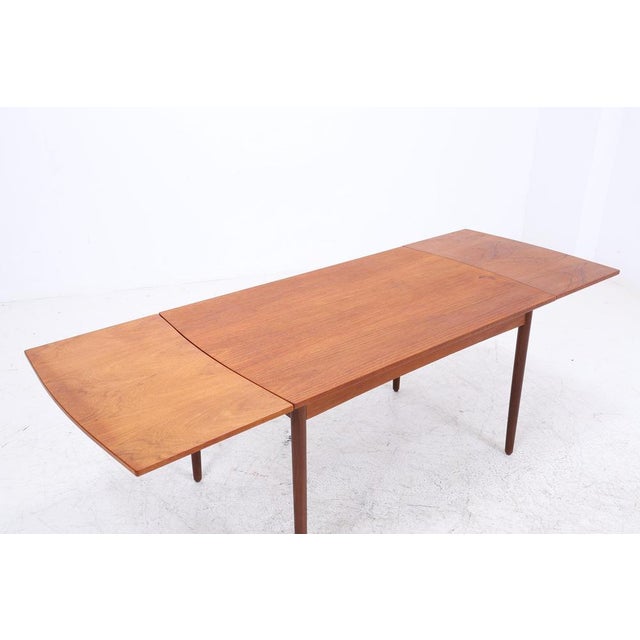 Wood Mid-Century Extendable Dining Table in Teak, 1960s For Sale - Image 7 of 11