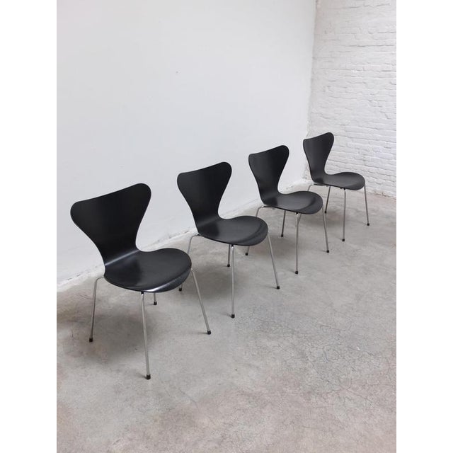 Black Vintage Black Series 7 Chairs by Arne Jacobsen for Fritz Hansen, 1955, Set of 4 For Sale - Image 8 of 18