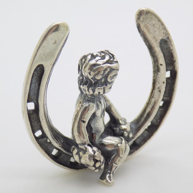 1980s Vintage Italian Handmade Sterling Silver 925 Lucky Horseshoe with Cherub Figurine, 1980s For Sale - Image 5 of 11