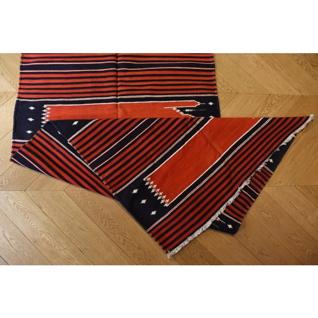 Indian Red, White, and Blue Mehrab Rug, 1970s For Sale - Image 6 of 16