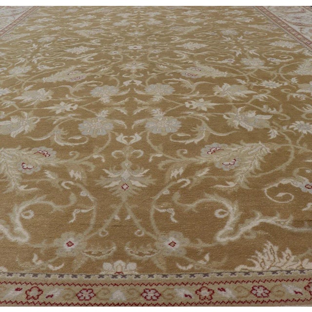 1970s Vintage Hand-Knotted Amritsar Rug With All-Over Floral Design in Neutral Tones For Sale - Image 5 of 12