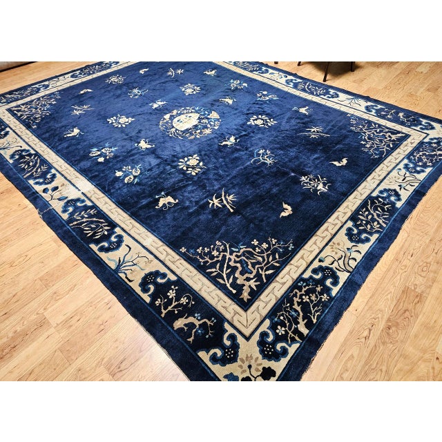 Antique Chinese Art Deco Rug, Hand-Knotted Wool Pile, Floral Motifs, 9' x 12' For Sale In Chicago - Image 6 of 14