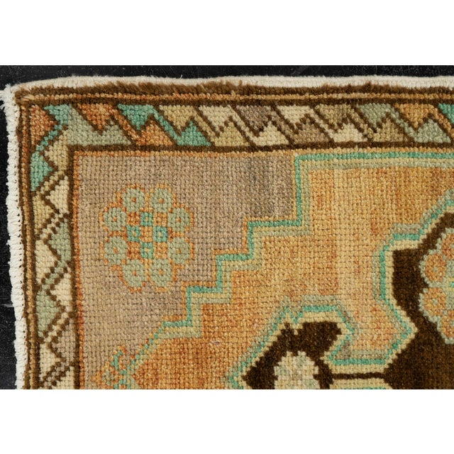 Early 21st Century Turkish Mini Rug Oriental Hand Knotted Vintage Rug 1'8" x 2'11" #21259 For Sale - Image 5 of 8