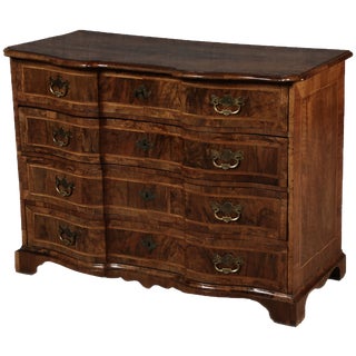 Baroque Chest of 4 Drawers in Walnut, 1750s For Sale