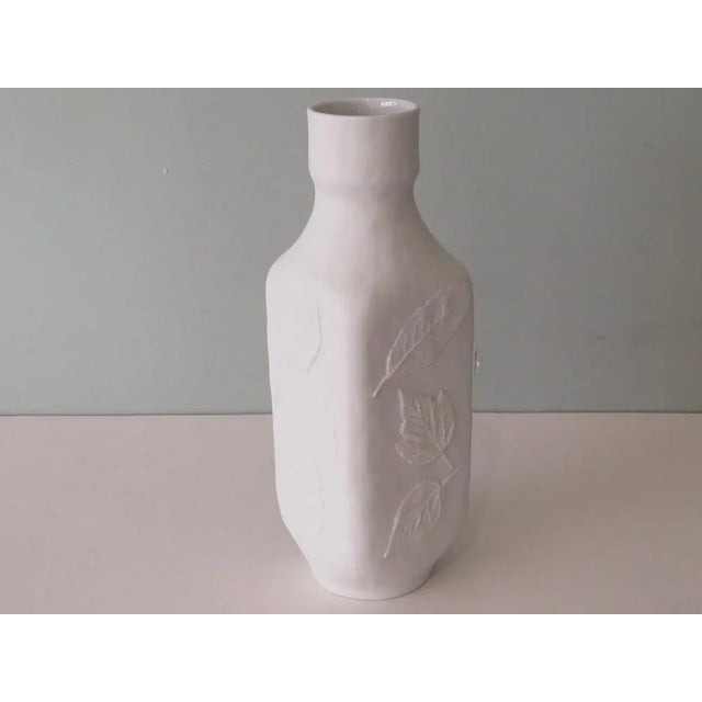 Ceramic White Biscuit Vase from Hutschenreuther, Germany, 1970s For Sale - Image 7 of 11