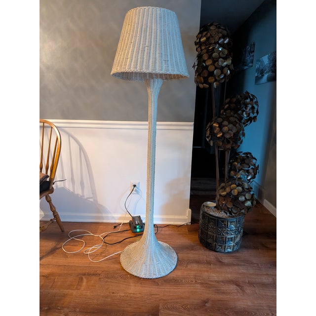 Vintage White Wicker Floor Lamp. Boho fashion. it can go with any decor especially shabby cottage chic