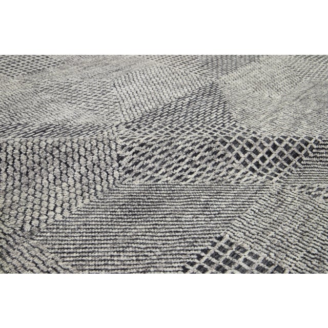 Modern Moroccan Style Wool Rug in Light Gray With Abstract Design by Apadana For Sale - Image 9 of 10