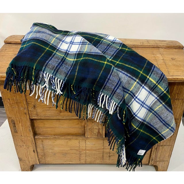 Traditional Gordon Tartan Plaid Throw Made From Super Soft Merino Lambswool - From England For Sale - Image 12 of 13