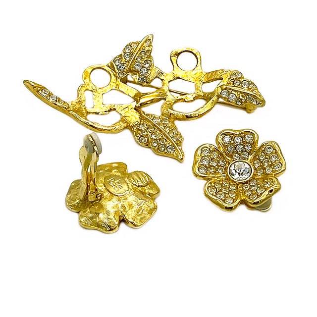 Joan Rivers Flower Earrings on Brooch For Sale - Image 4 of 5