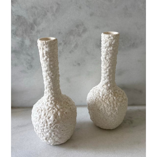 Ceramic Vintage Royal Haeger White Lava Glaze Bud Vase For Sale - Image 7 of 7