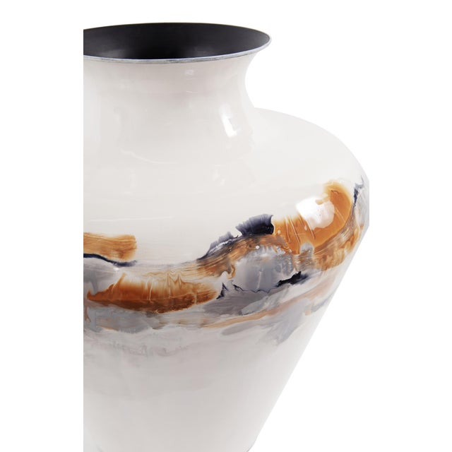 Kenneth Ludwig Chicago Lahar Classic Vase- Large For Sale - Image 4 of 9