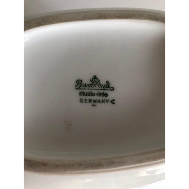 1970s Wolf Bauer for Rostenthal Studio Glossy White Porcelain Squared Vase For Sale - Image 5 of 7