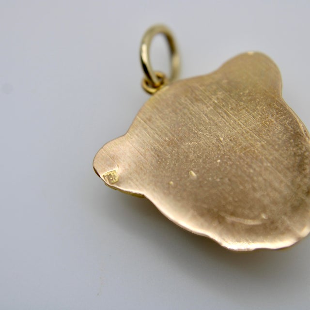 Vintage 18k Gold Egyptian Revival Sekhmet Lion Pendant From Egypt For Sale In Los Angeles - Image 6 of 8