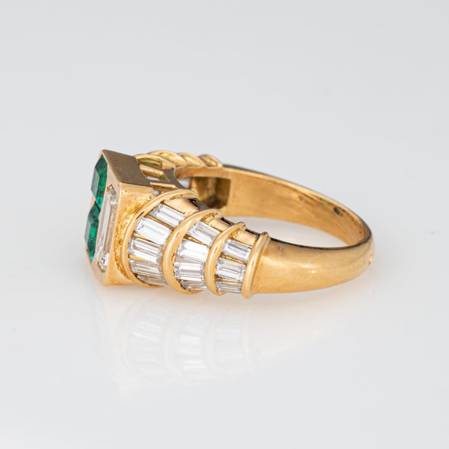 80s Portuguese Emerald 1.50ct Diamond Ring 19k Yellow Gold Sz 4.75 Fine Jewelry For Sale - Image 4 of 7
