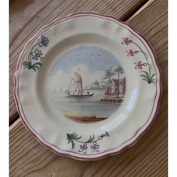 Veuve Perrin Factory Set of 7 Vintage Hand Painted Veuve Perrin Plates For Sale - Image 4 of 10
