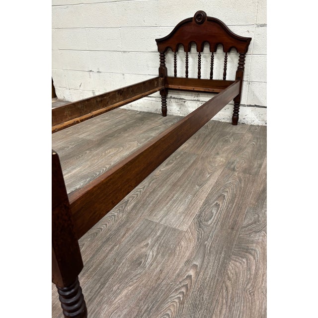 Antique Victorian Late 19th Century Walnut Daybed Youth Bed For Sale - Image 11 of 17