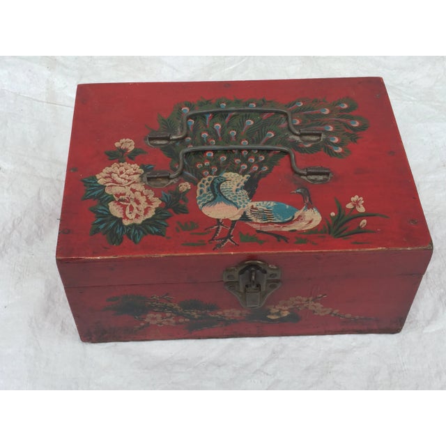 Asian Hand-Painted Vintage Keepsake Box For Sale In Los Angeles - Image 6 of 8