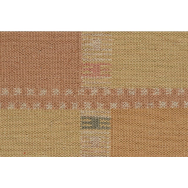 Rug & Kilim’s Scandinavian Style Kilim in Gold and Pink Geometric Pattern 12x15 For Sale In New York - Image 6 of 7