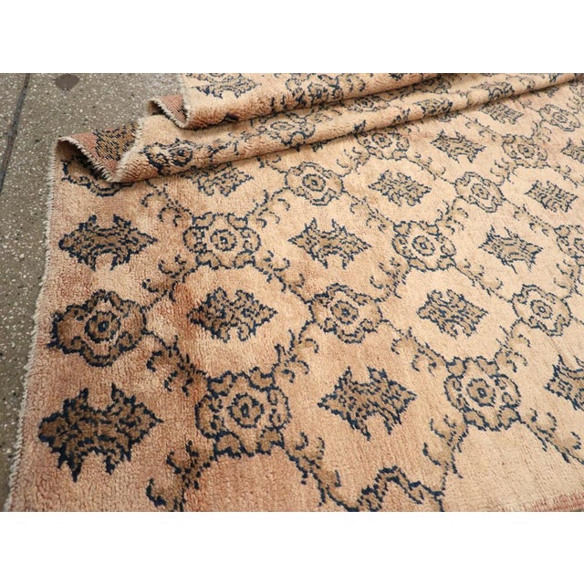 Galerie Shabab Collection Mid-20th Century Turkish Anatolian Accent Rug For Sale - Image 10 of 10
