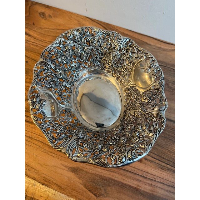 1970s Godinger Repousse Filigree Silver Plated Bowl For Sale In New York - Image 6 of 11