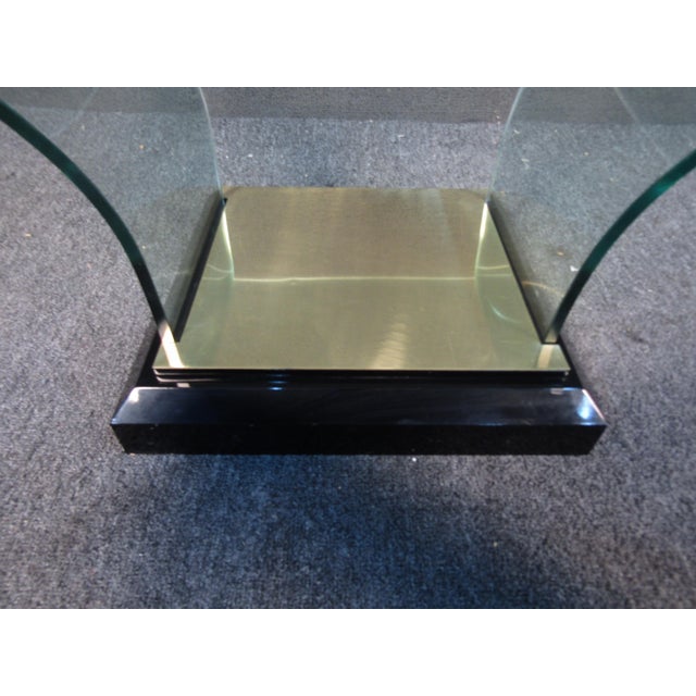 Mid 20th Century Mid 20th Century Mid-Century Modern Coffee Table in Glass and Brass For Sale - Image 5 of 7