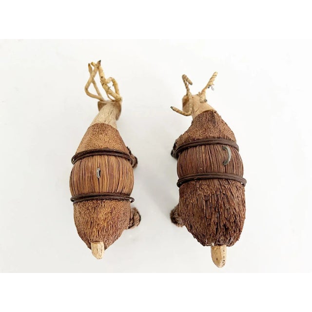 1970s Vintage Carved Wood & Straw Deer Ornaments - a Pair For Sale - Image 5 of 7