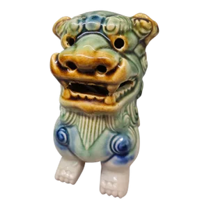Vintage Asian Chinoiserie Porcelain Shishi Foo Dog Statue