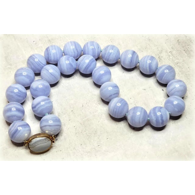 Sky Blue Chalcedony Blue Lace Agate Necklace For Sale - Image 8 of 8