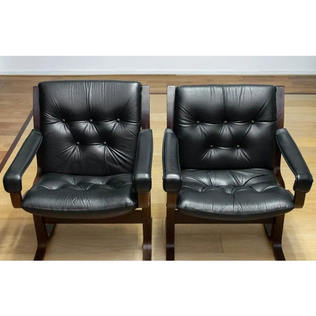 This elegant pair of 1960s armchairs was designed by renowned Norwegian designer Ingmar Relling for Westnofa as part of...